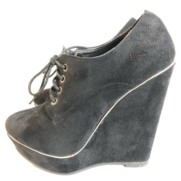 Woman’s suede black lace up platform wedge shoes size 6 - Picture 12 of 15